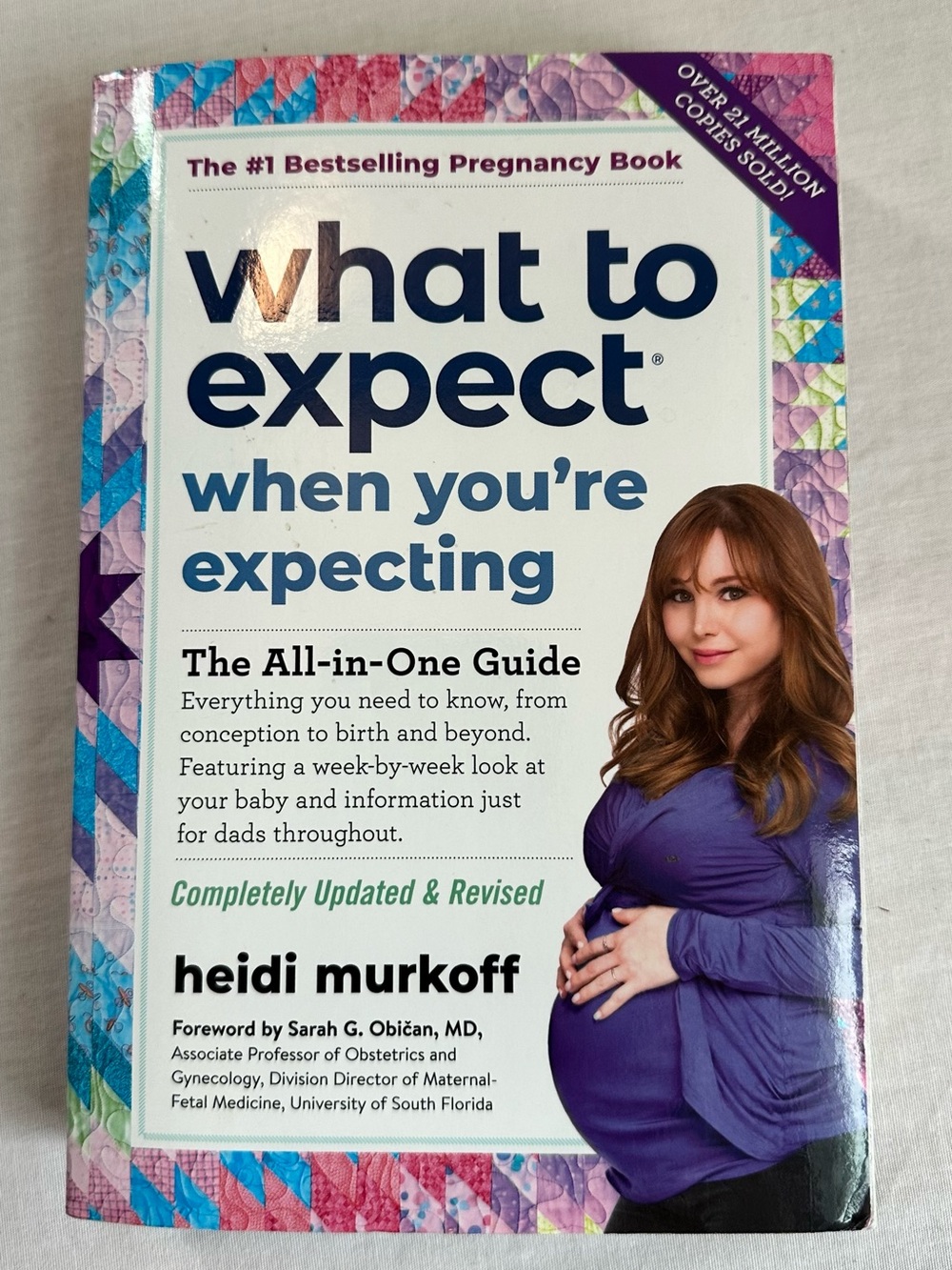 What to Expect When You're Expecting by Heidi Murkoff - White & Purple Cover